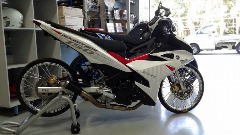 Exciter 150 độ bánh căm nhỏ đậm chất Thái khiến biker Việt lắc đầu