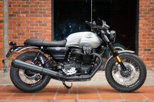 Moto Guzzi V7 III Rough 2018 ra mắt giá từ 423 triệu đồng