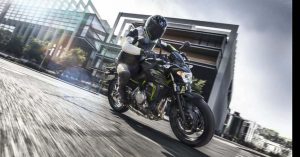 2019 Kawasaki Z650: Naked-bike "giá mềm" cho biker Việt