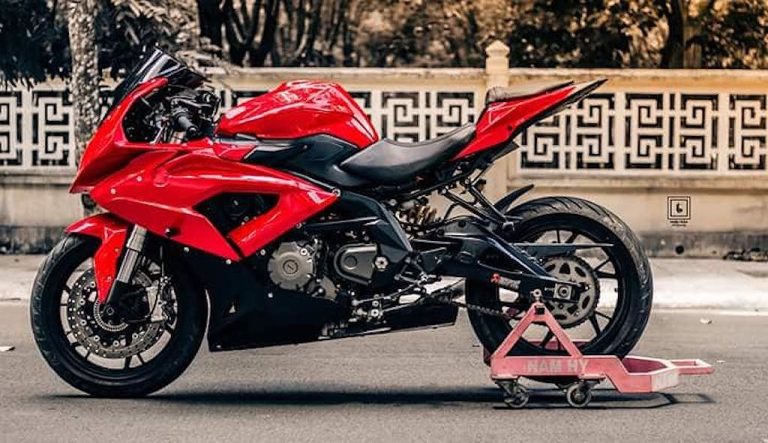 Ngắm Benelli BN600i độ thành BMW S1000RR cực độc tại Việt Nam