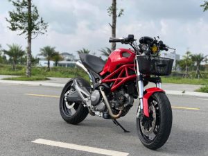 Ducati Monster hóa thân thành “bà già đi chợ” cực thú vị