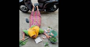 Trào lưu "ngã sấp mặt" cực hài hước trong cộng đồng biker