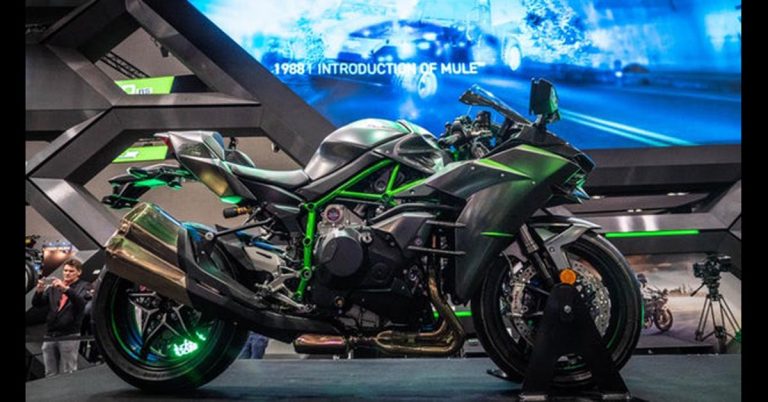 Kawasaki Ninja H2 và ZX-10R mới tại Intermot 2018