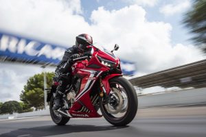 Honda CBR650R 2019 được ra mắt khiến Yamaha R6 cảm thấy lo lắng
