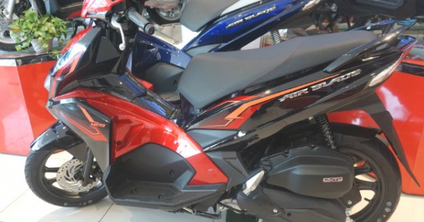 Cận cảnh Honda Air Blade 2018 mới nhất