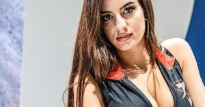 Ngắm dàn chân dài nóng bỏng bủng nổ EICMA 2018