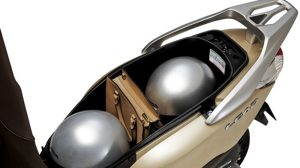 Những chiếc cốp xe chứa cả thế giới của chị em phụ nữ