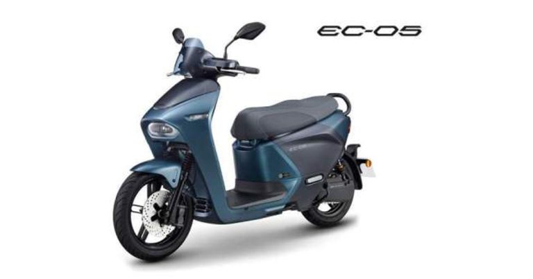 Xe ga điện Yamaha EC-05 chốt giá ra thị trường