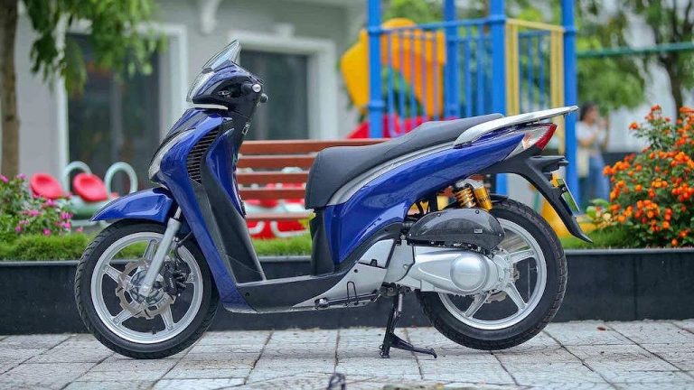 Honda SH 150i Italia thêm đồ chơi cực chất