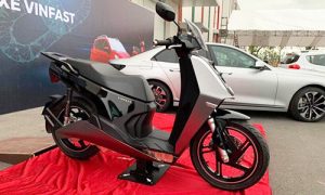 Vinfast ra xe máy điện thể thao trang bị ABS