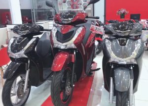 Giá Honda SH 2020 mới nhất: chênh hơn 4 triệu đồng