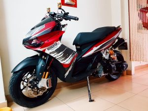 Ngắm Yamaha Nouvo độ phong cách Ducati Panigale