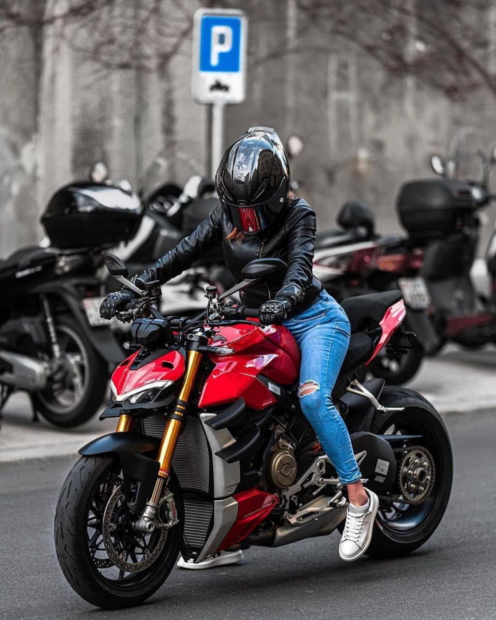 Ducati Streetfighter V4/V4 S