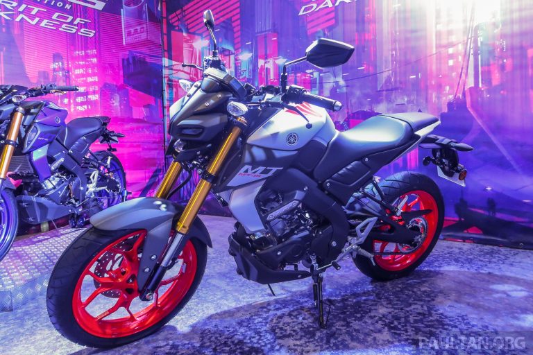 Yamaha MT-15 2021 có giá 2.930 USD tại Malaysia