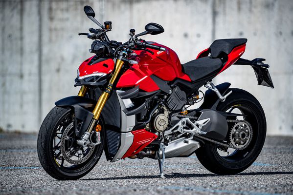 Ducati Streetfighter V4 S 2025