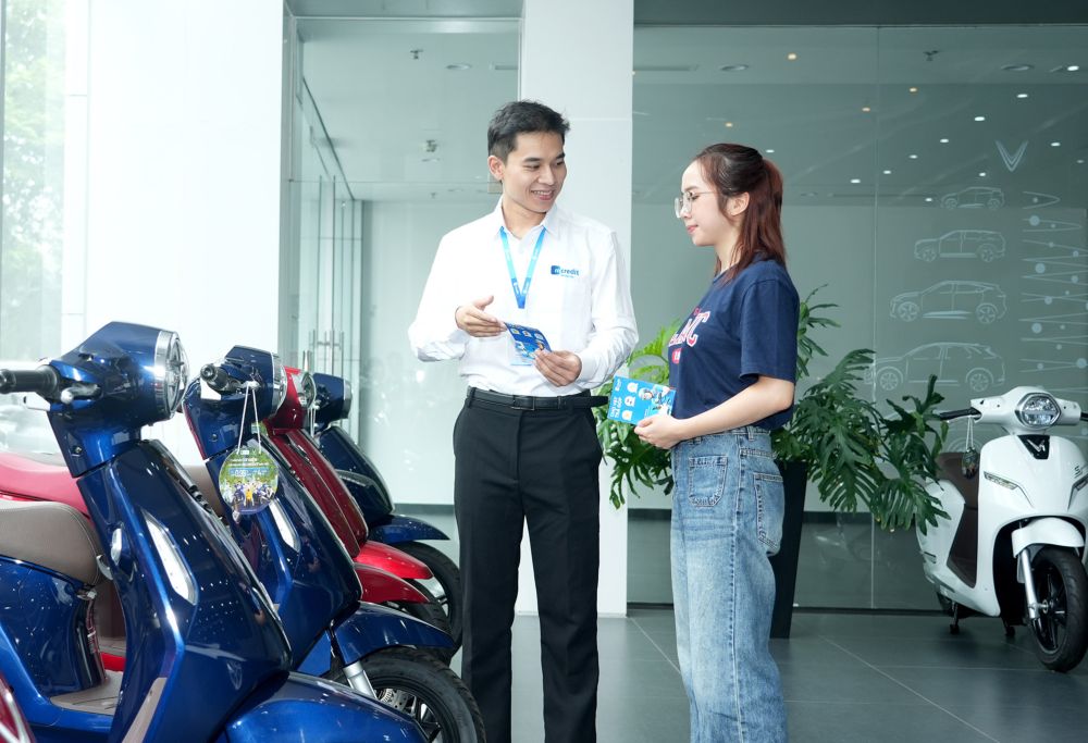 bắt tay thỏa thuận mua xe