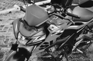 Khi nào cần thay bố thắng xe máy? 5 dấu hiệu không thể bỏ qua