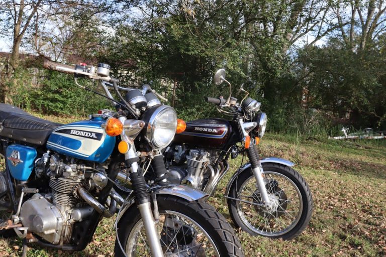 Mua xe máy mới hay cũ: lựa chọn nào khôn ngoan hơn?