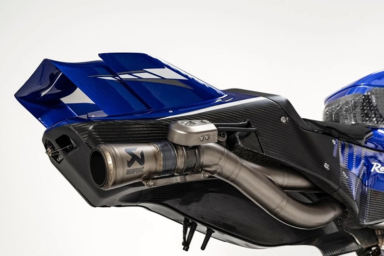 cánh gió khí động học YZR-M1