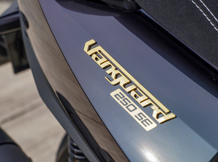 cốp xe Vanguard 250 SE