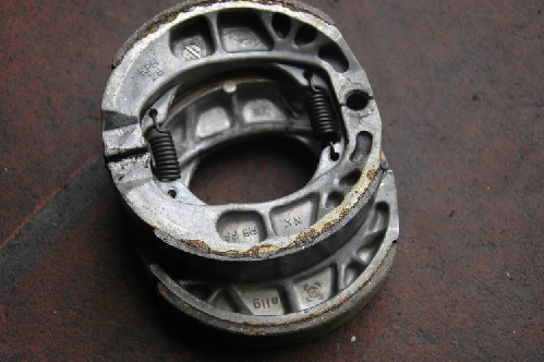 má phanh xe máy mòn má phanh xe máy mòn