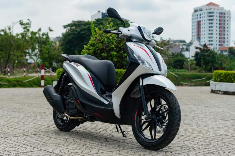 Piaggio Medley 150 ABS thành phố
