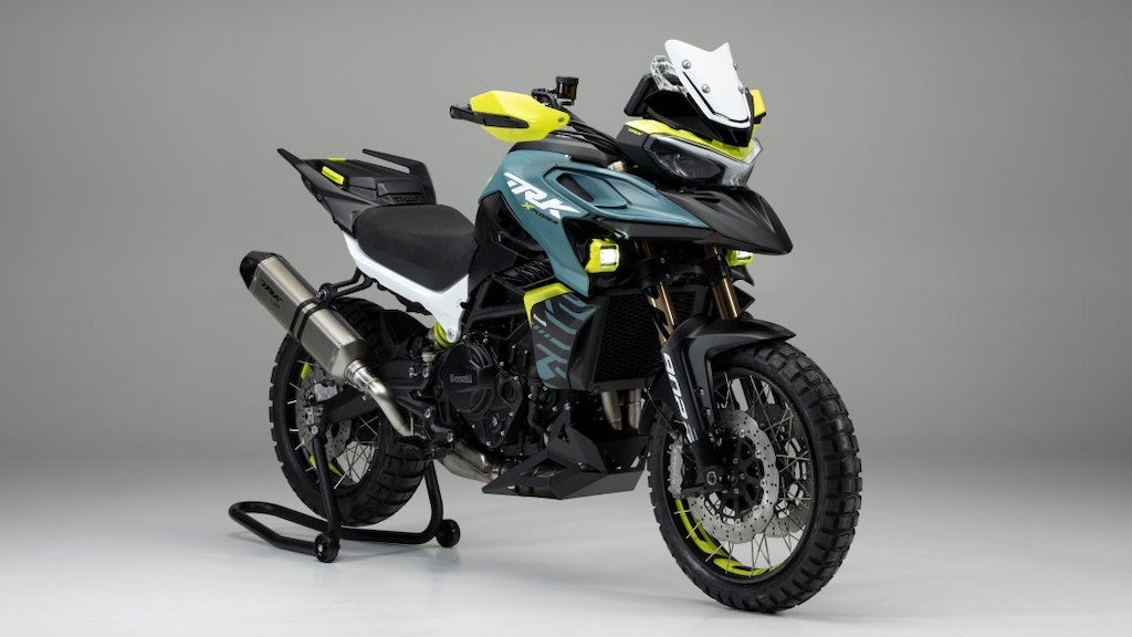 thân xe Benelli TRK 902