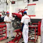 Bí quyết chọn tiệm sửa xe uy tín cho biker Việt Nam