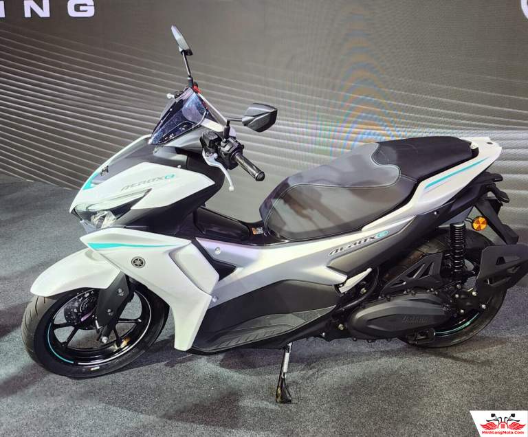 Yamaha Aerox E ra mắt: Vua tay ga thể thao điện hóa
