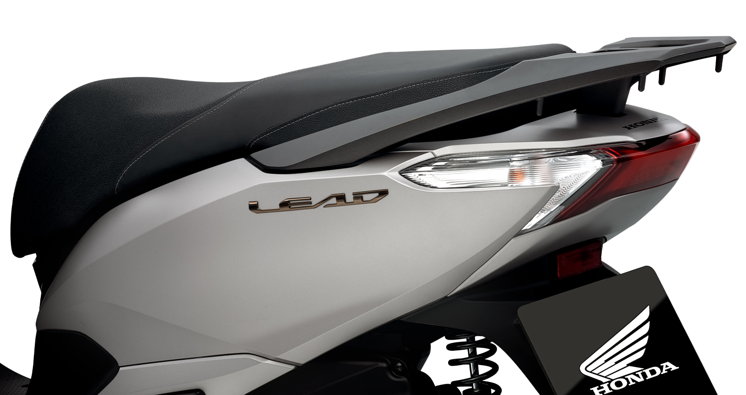 cốp xe Honda Lead 125 rộng rãi cốp xe Honda Lead 125 rộng rãi