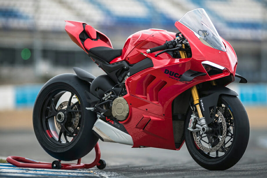 Ducati Panigale V4 S 2024
