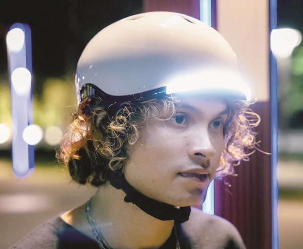 Mũ bảo hiểm bảo vệ cổ Mũ bảo hiểm bảo vệ cổ