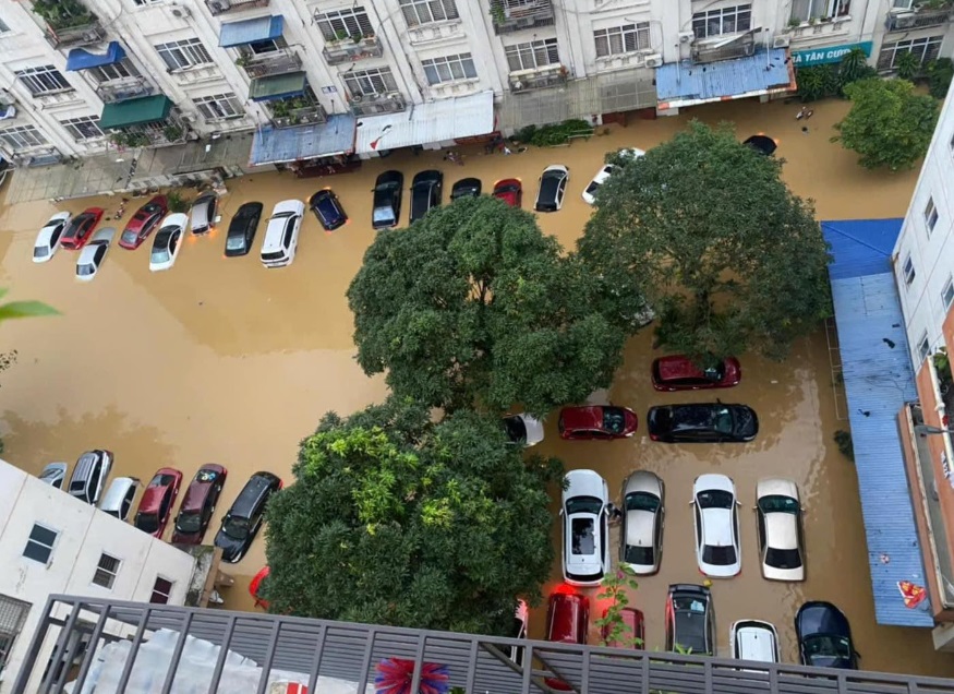 Cách xử lý xe máy bị ngập nước: Hướng dẫn cứu xế cưng