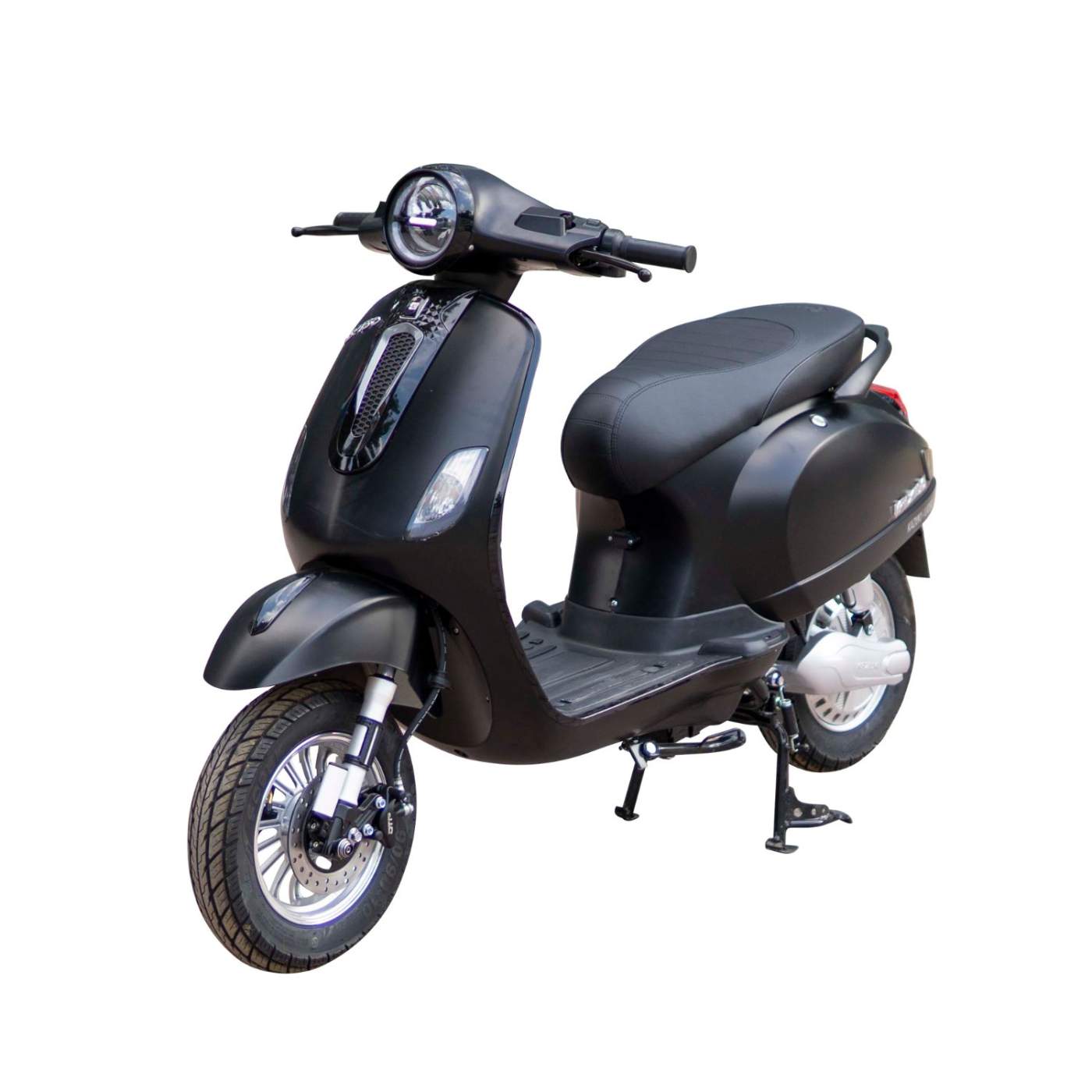 Xe Máy Điện: Giải Mã Pin, Tầm Xa Và Chi Phí Sạc Thực Tế