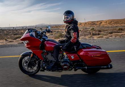 Cảm nhận lái thử mô tô phân khối lớn: Hơn cả tốc độ và sức mạnh