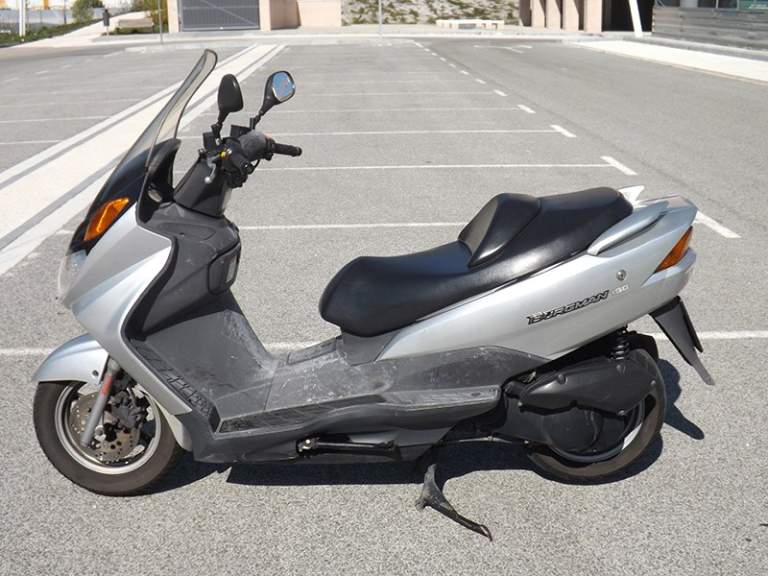 xe tay ga Suzuki Burgman 150