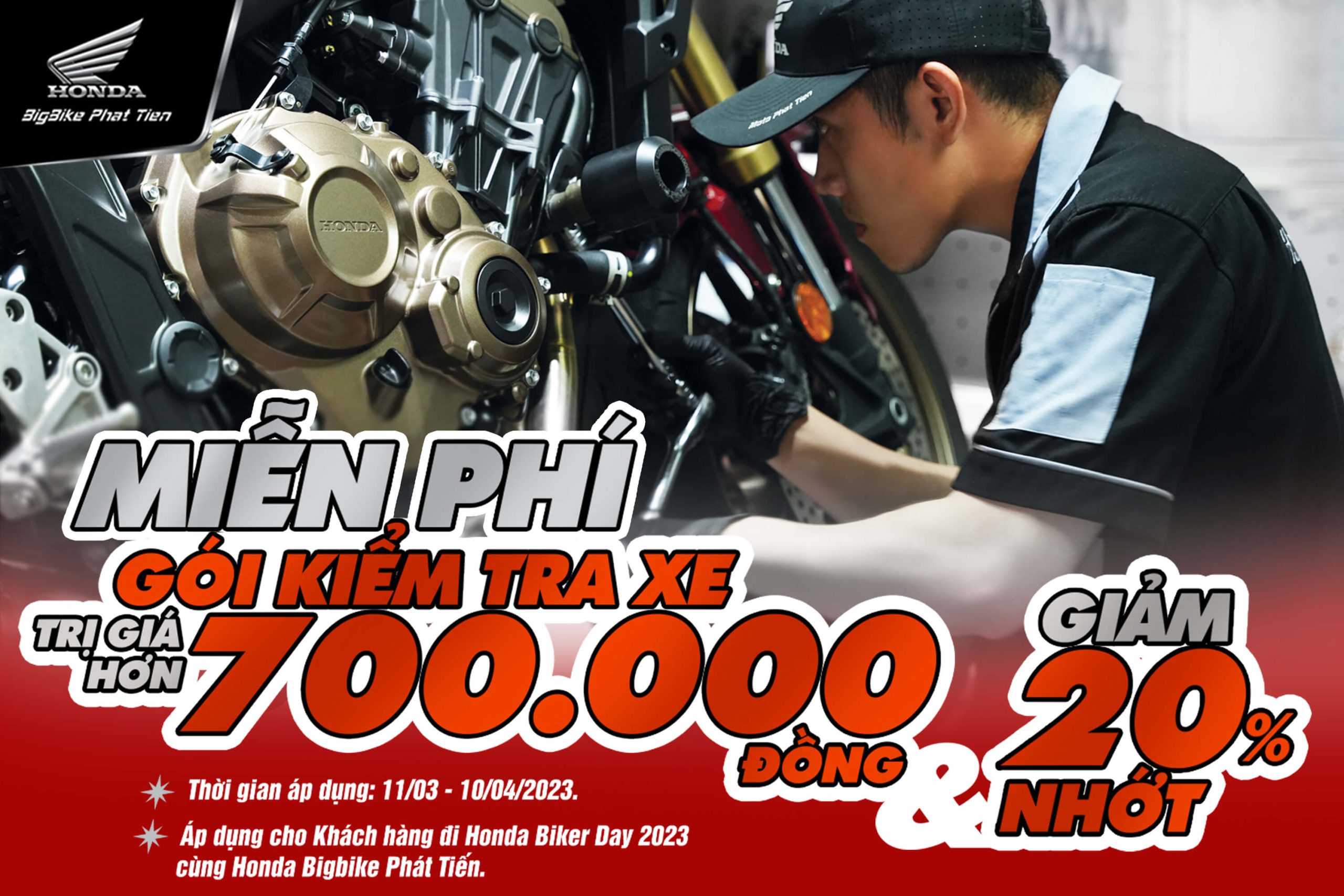 Biker kiểm tra xe