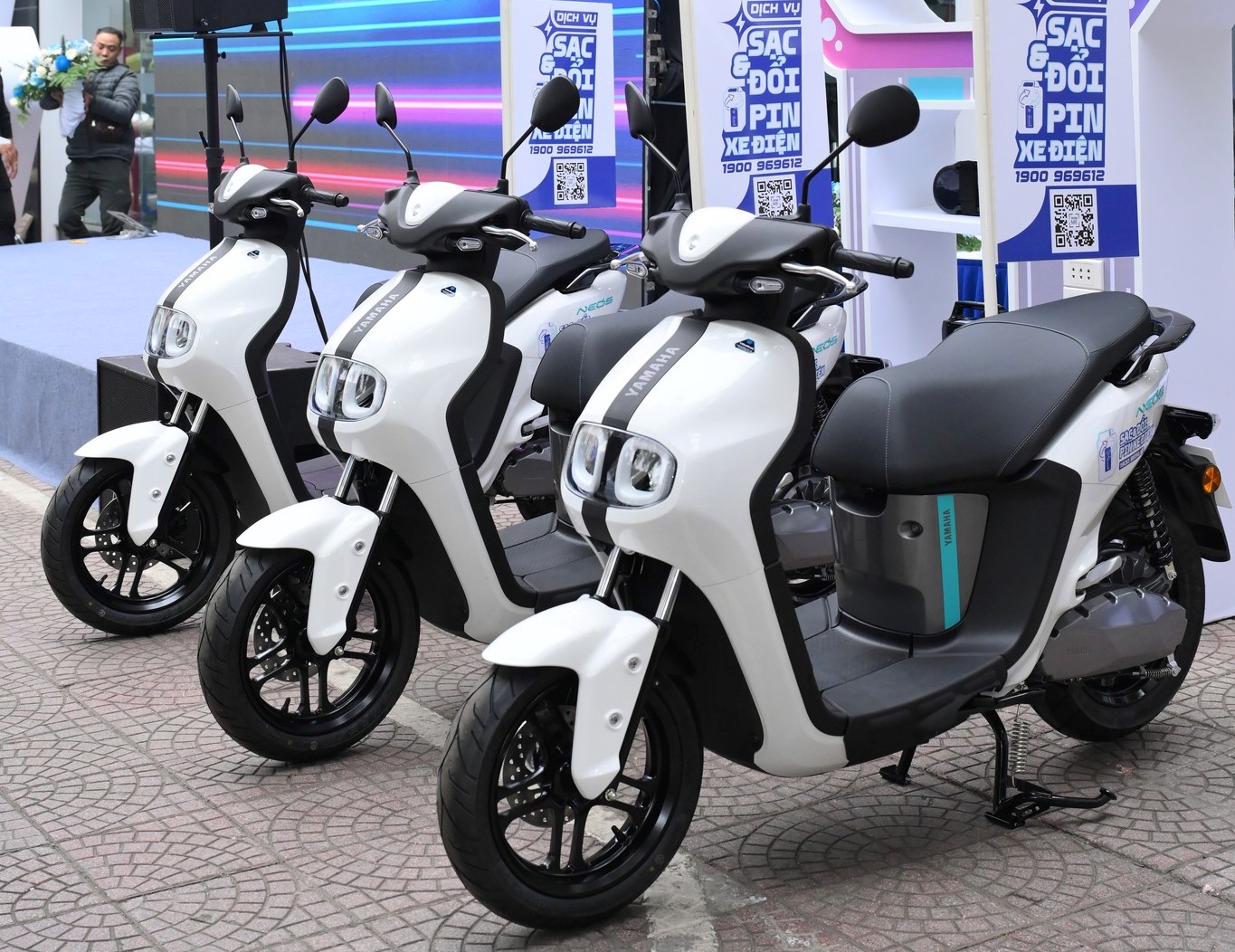 Honda & Yamaha: Cuộc đua xe máy điện Việt