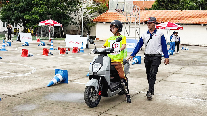 Hướng dẫn kỹ năng lái an toàn