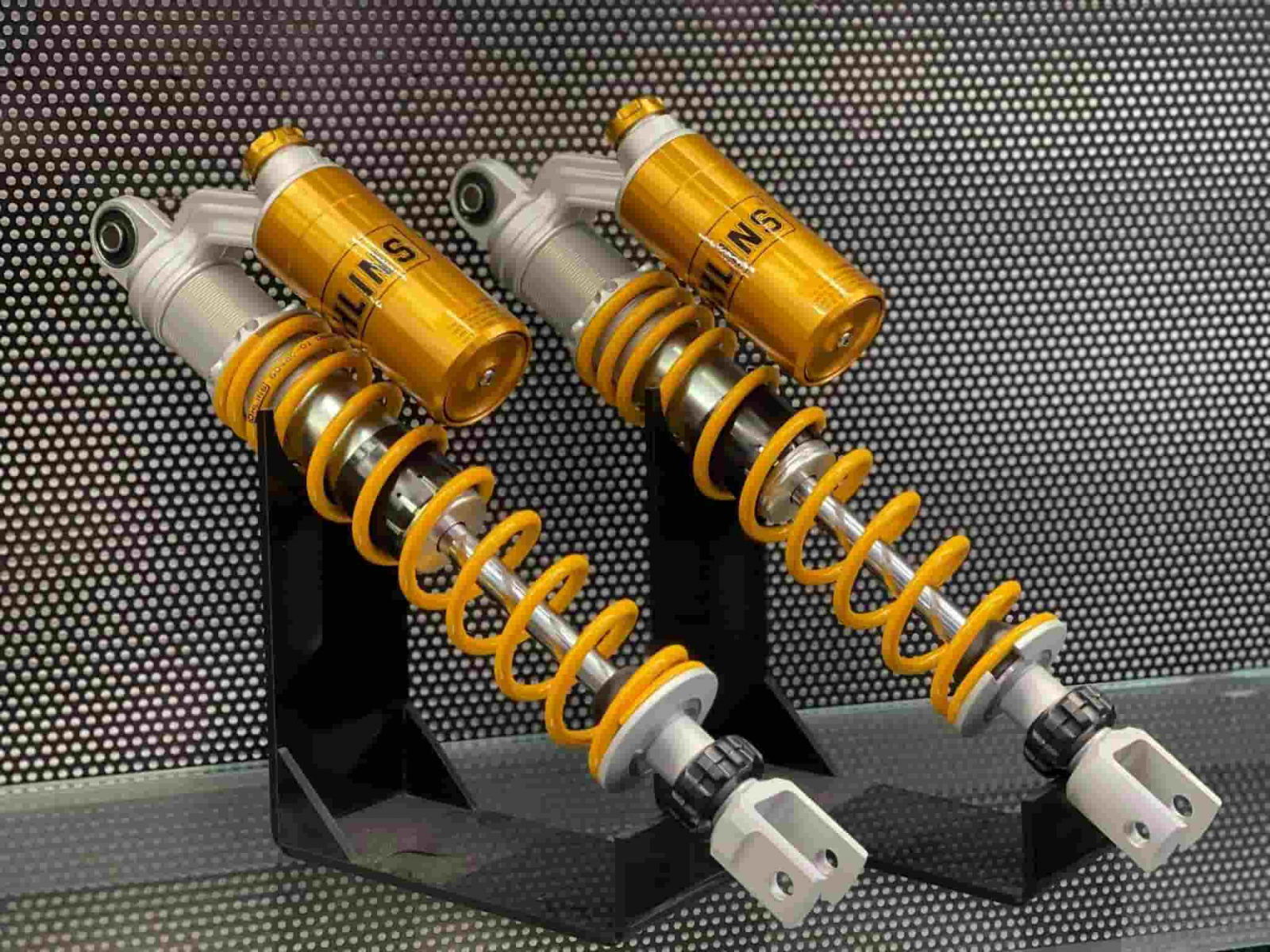 Phụ kiện độ xe Phụ kiện độ xe