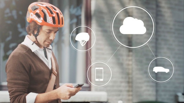 Tương lai mũ bảo hiểm thông minh Tương lai mũ bảo hiểm thông minh